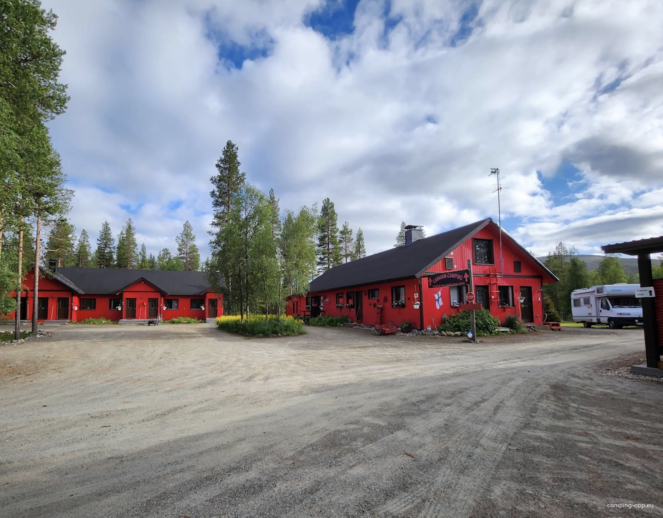 Kyrön Loma — Sítio de acampamento in Raattama