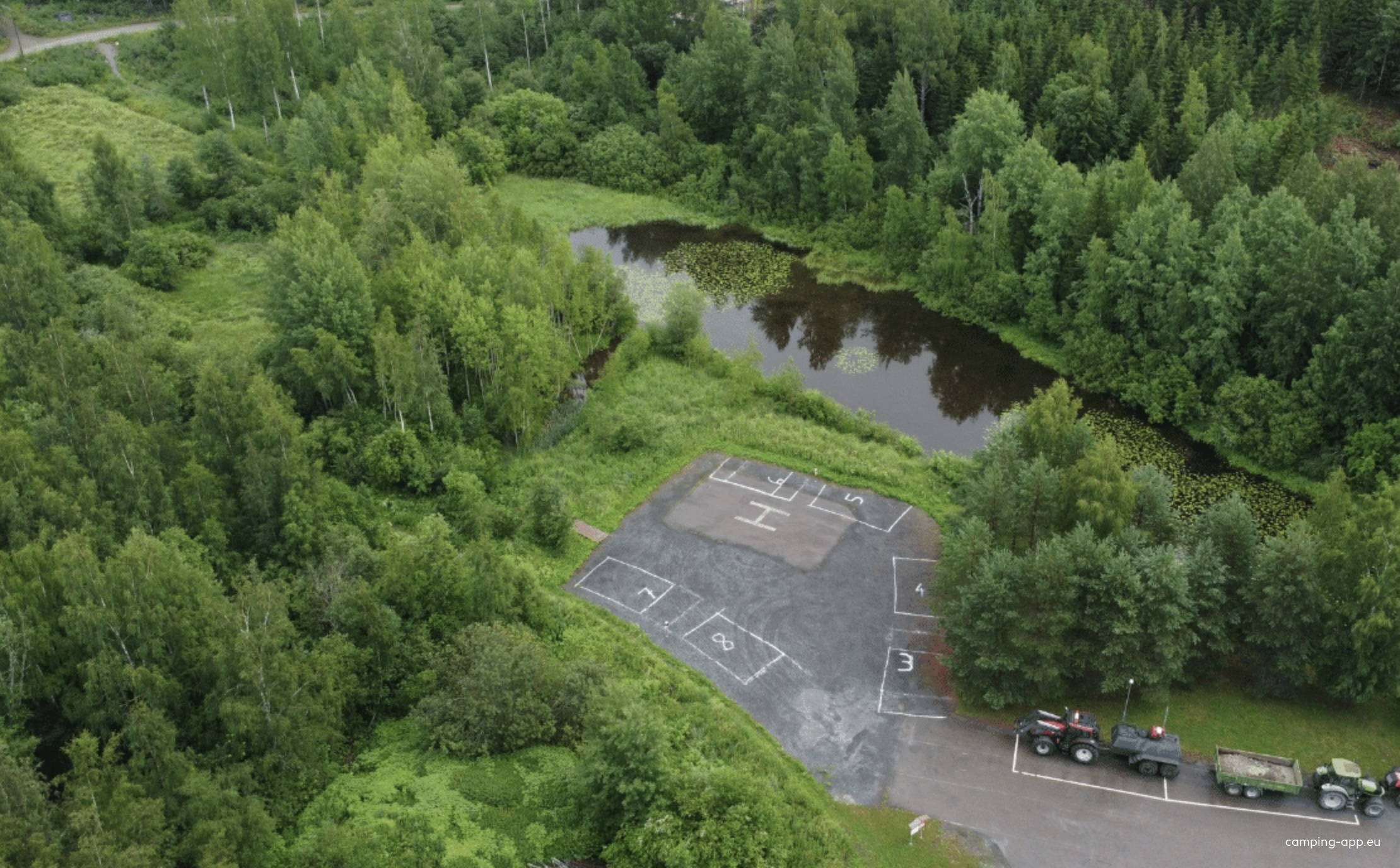 Kuhmoisten matkaparkki — Aire camping car in Kuhmoinen