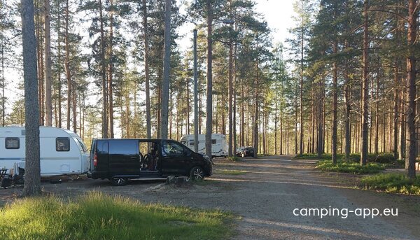 Kolmikannan leirintäalue