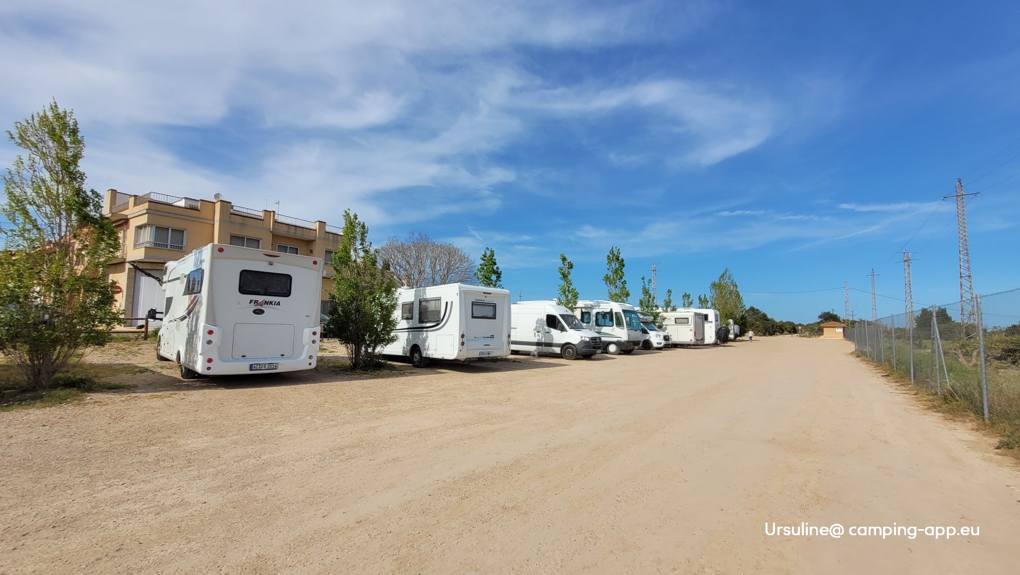 Área autocaravanes L`Aldea — Photo 4