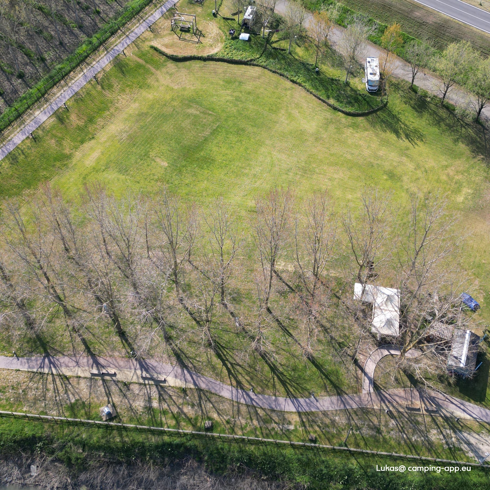 Area sosta camper Nautica Sermide — Camperplaats in Sermide