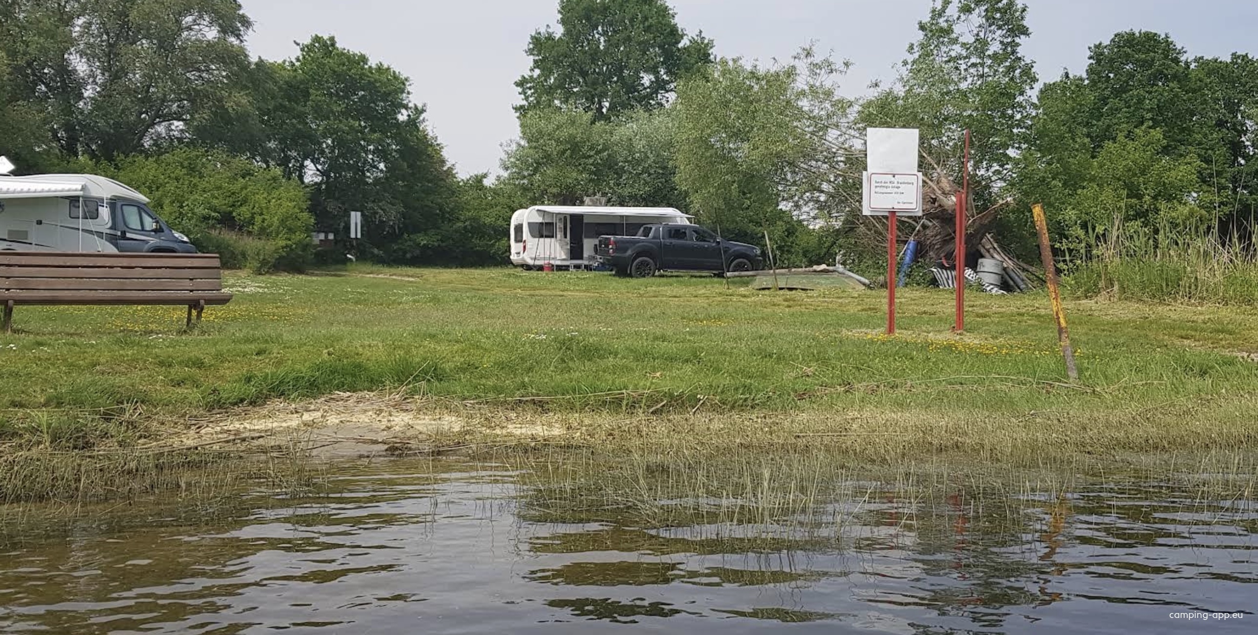 Campingplatz F&W Seeblick — Camping Site in Seeblick