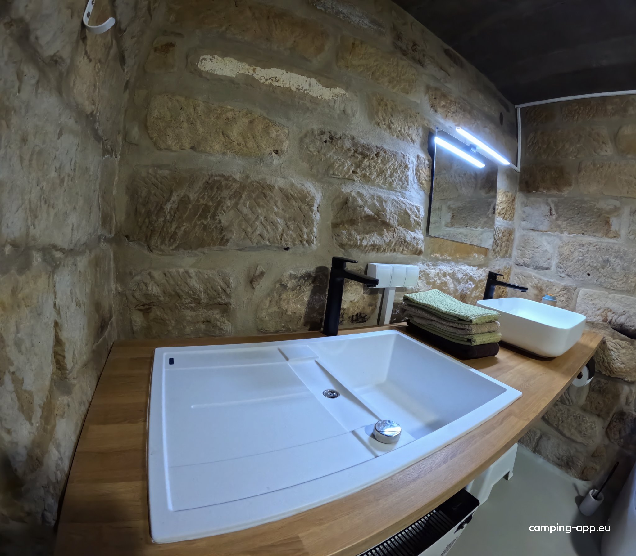 Stellplatz Domizil Sonnenterrasse — Photo 3