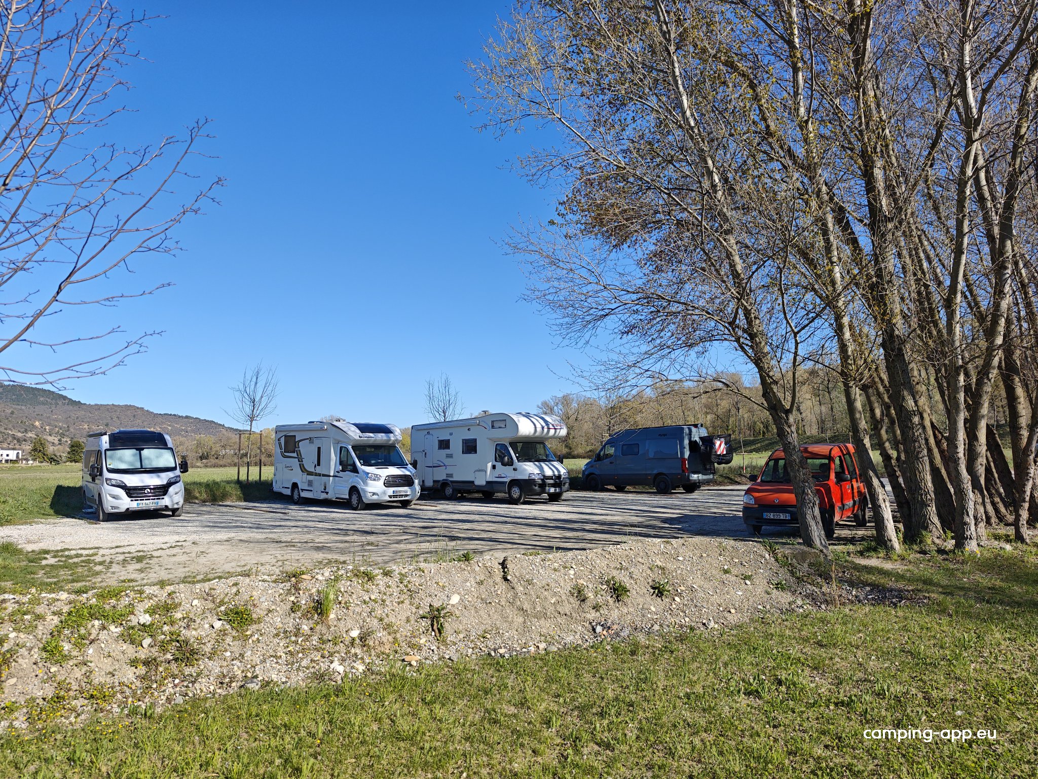 Aire Camping-Car Jean-Pierre Gouriou — Photo 4