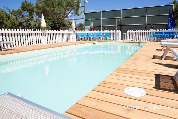 Camping Pineta — Photo 2