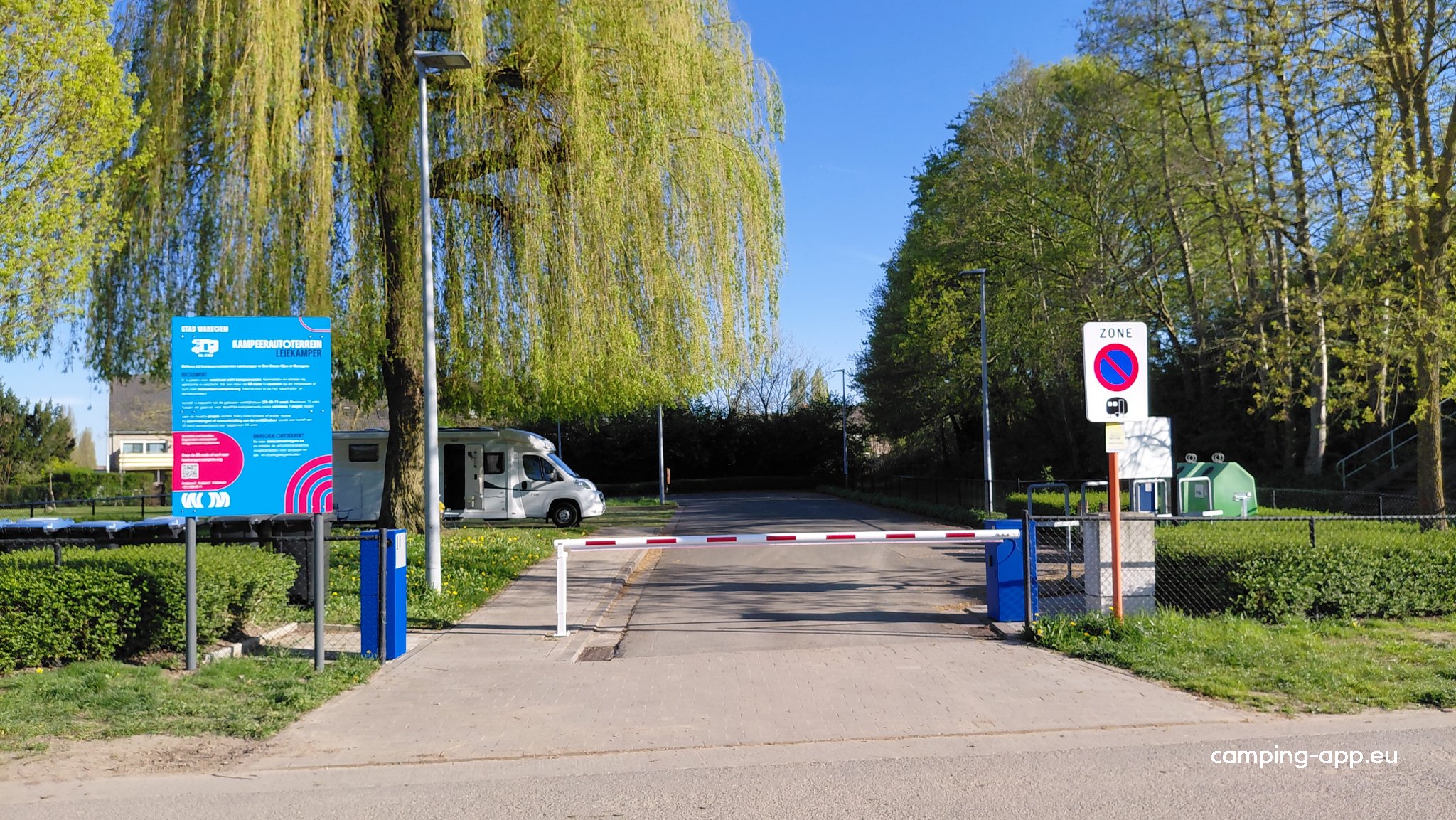 Kampeerautoterrein Leiekamper — Stellplatz in Waregem