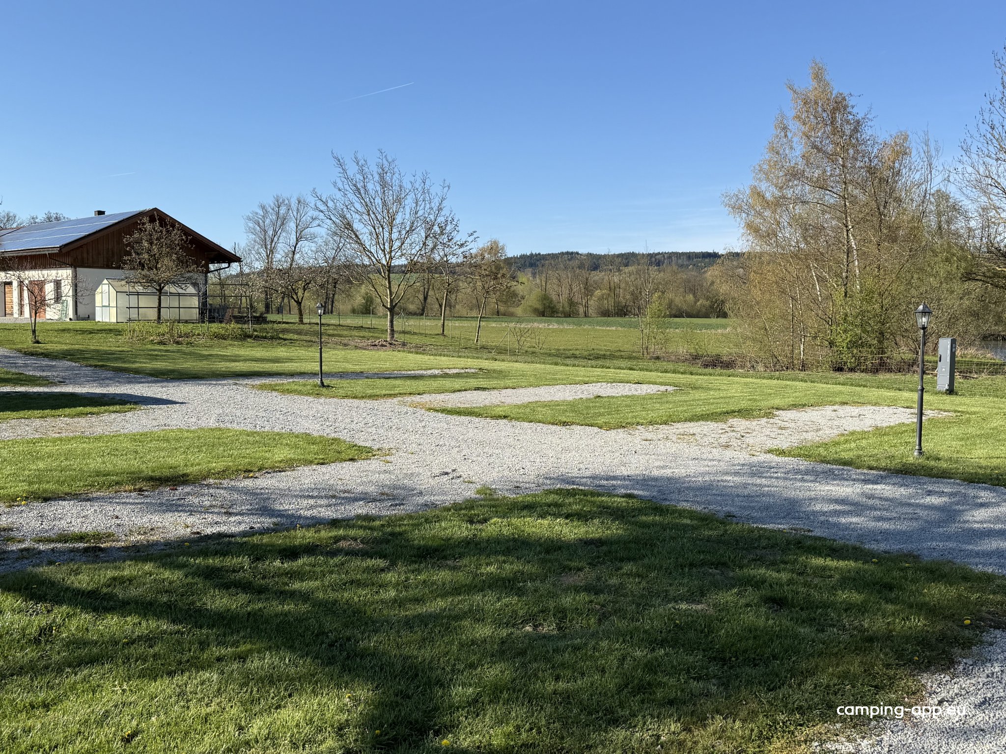 Wohnmobil Stellplatz Hirsch — Karavan Sitesi in Bayerbach