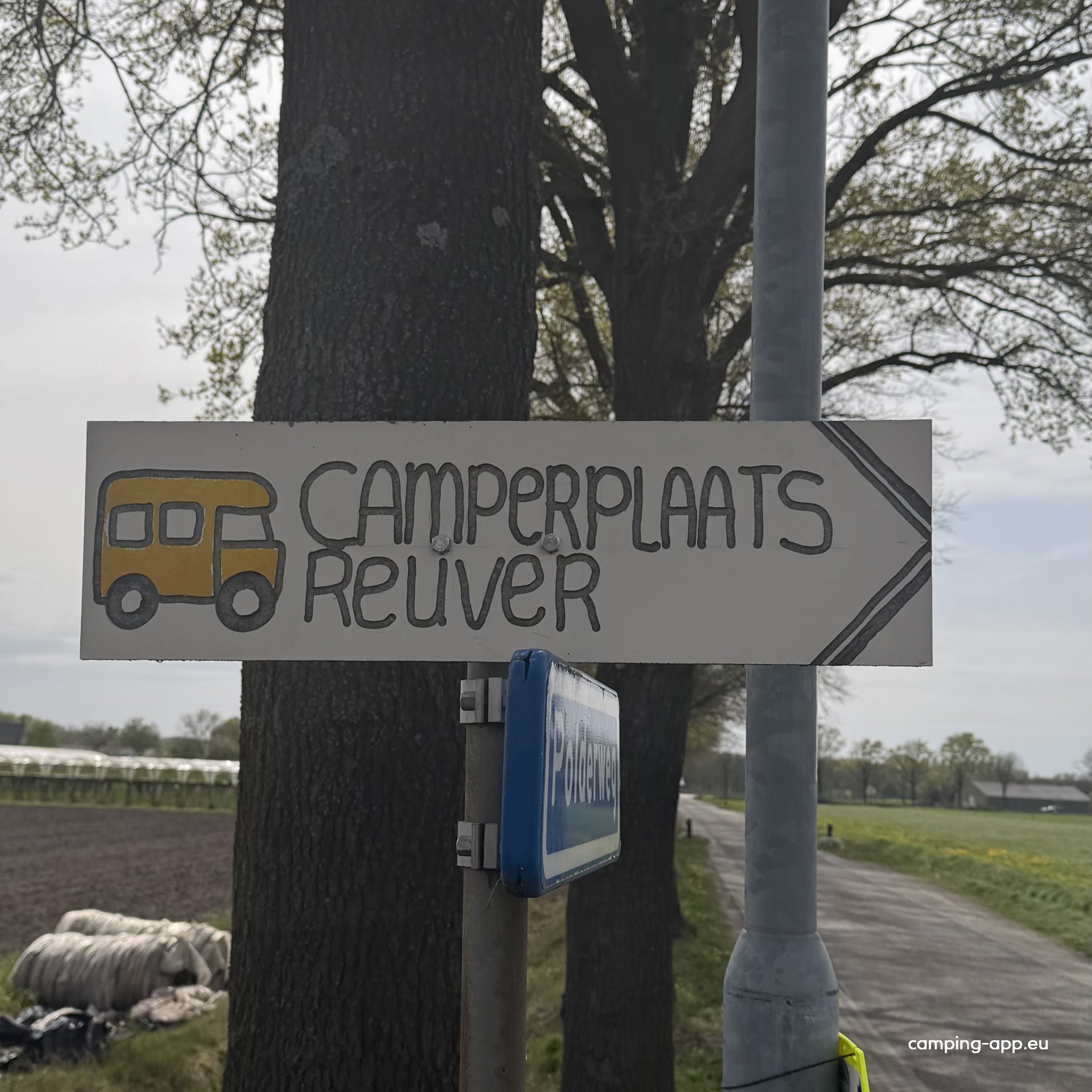 Camperplaats Reuver — Stellplatz in Reuver