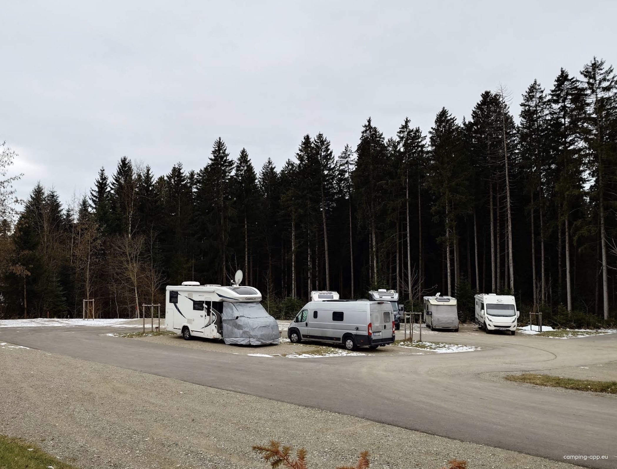 Stellplatz Scheidegg beim Uli — 露营车营地 in Scheidegg