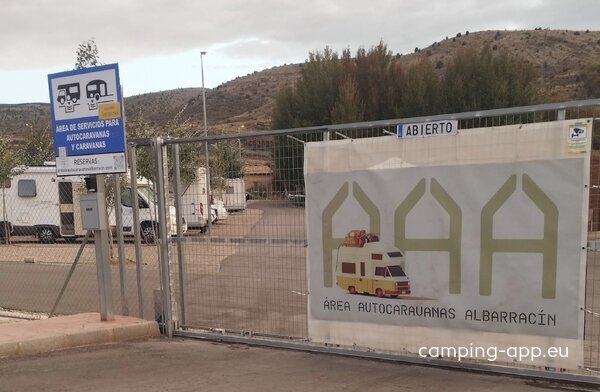 Área Autocaravanas Albarracín — Photo 5