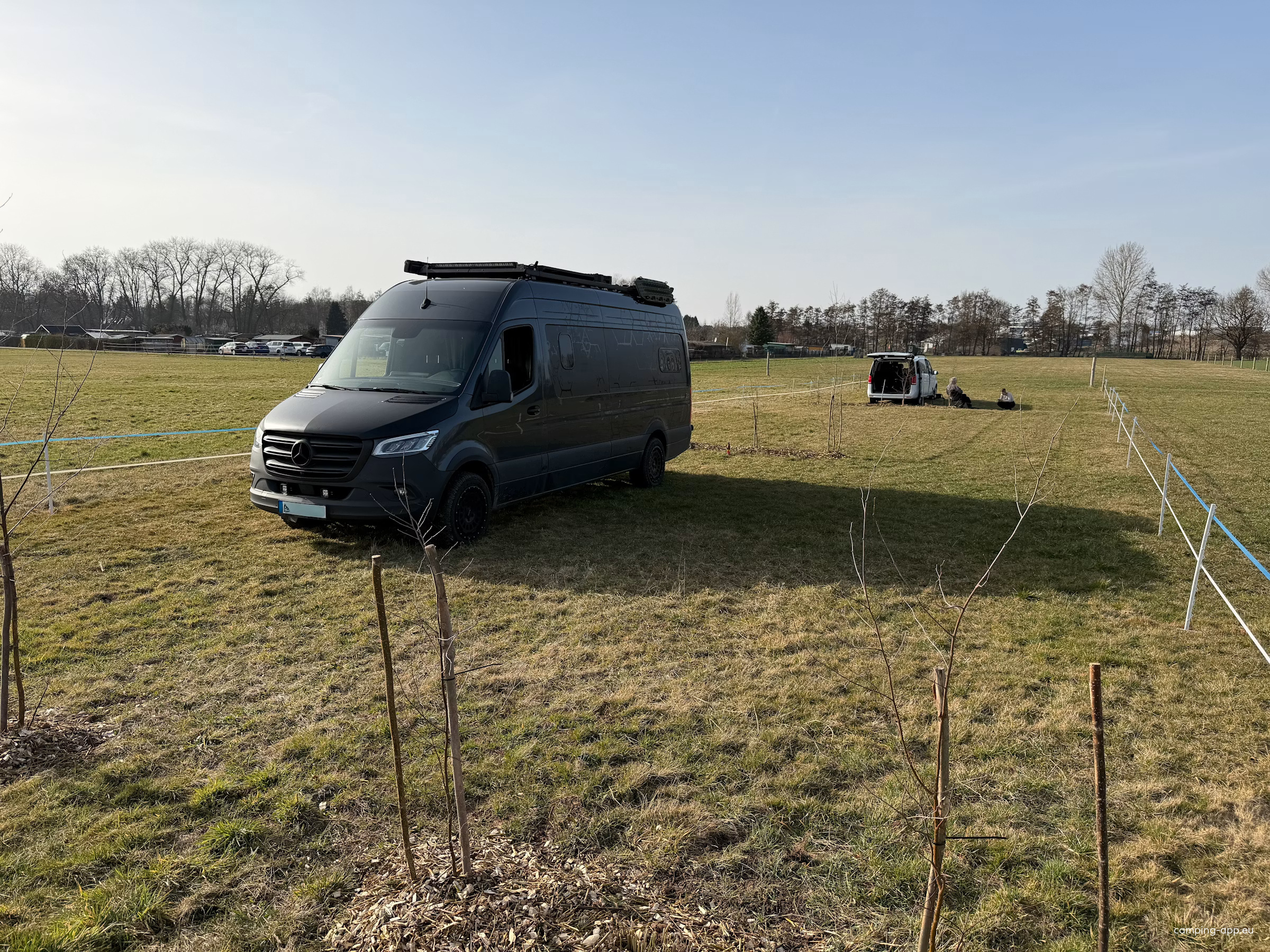 Idyllische Autarke Camperwiese — Privatgrundstück in Niederorschel