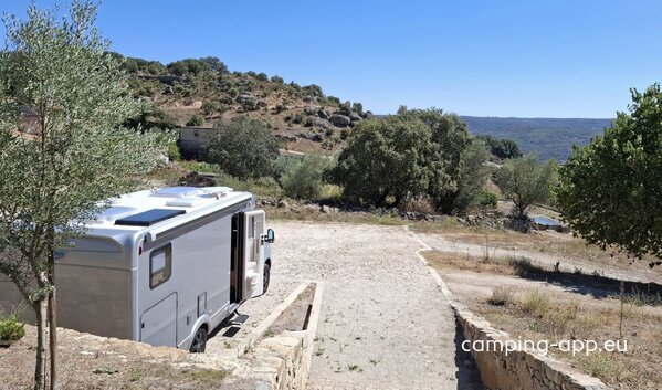 Stellplatz Castelo Mendo — Photo 3