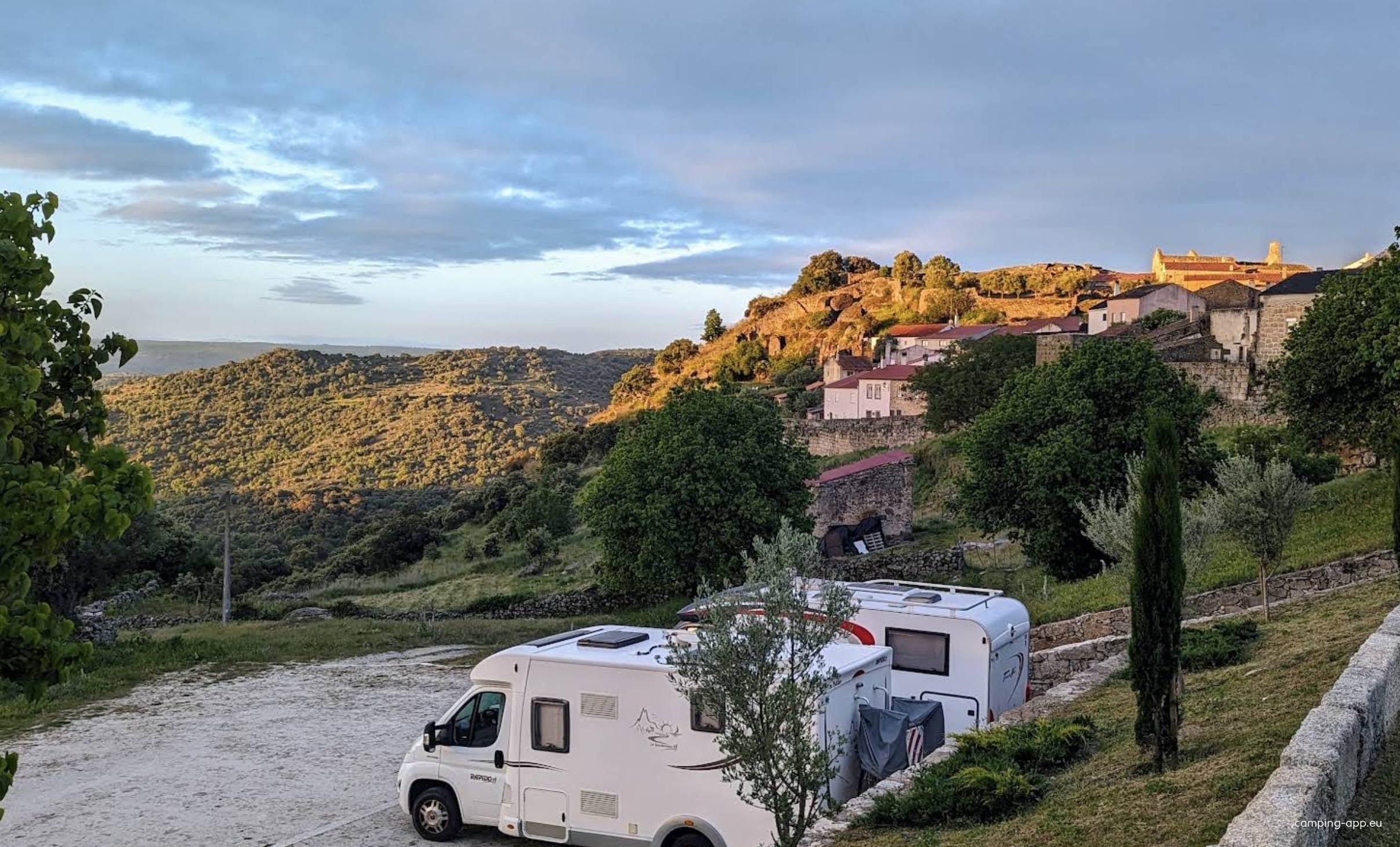 Stellplatz Castelo Mendo — Aire camping car in Almeida