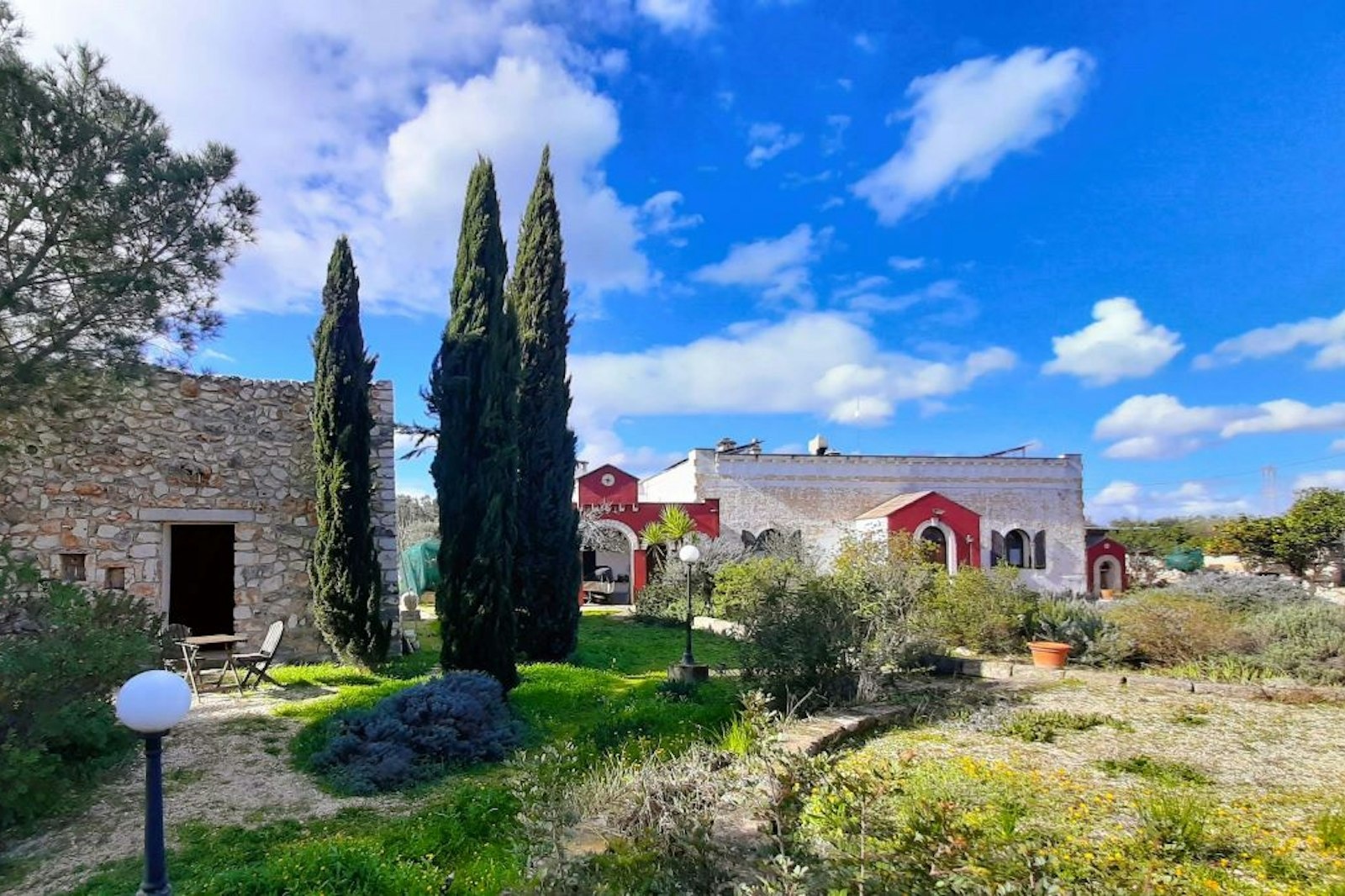 Giardini di Marzo - Biohof mit Eseln in der Natur — Privatgrundstück in Francavilla Fontana