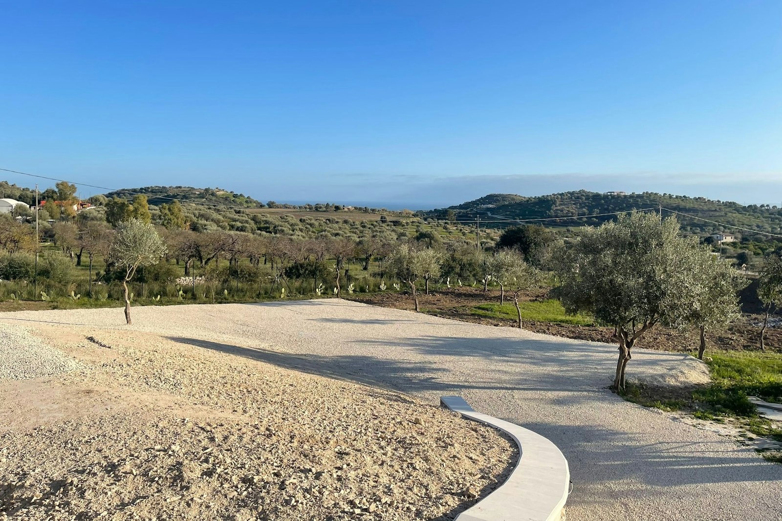 Noto Natura — On private ground in Avola