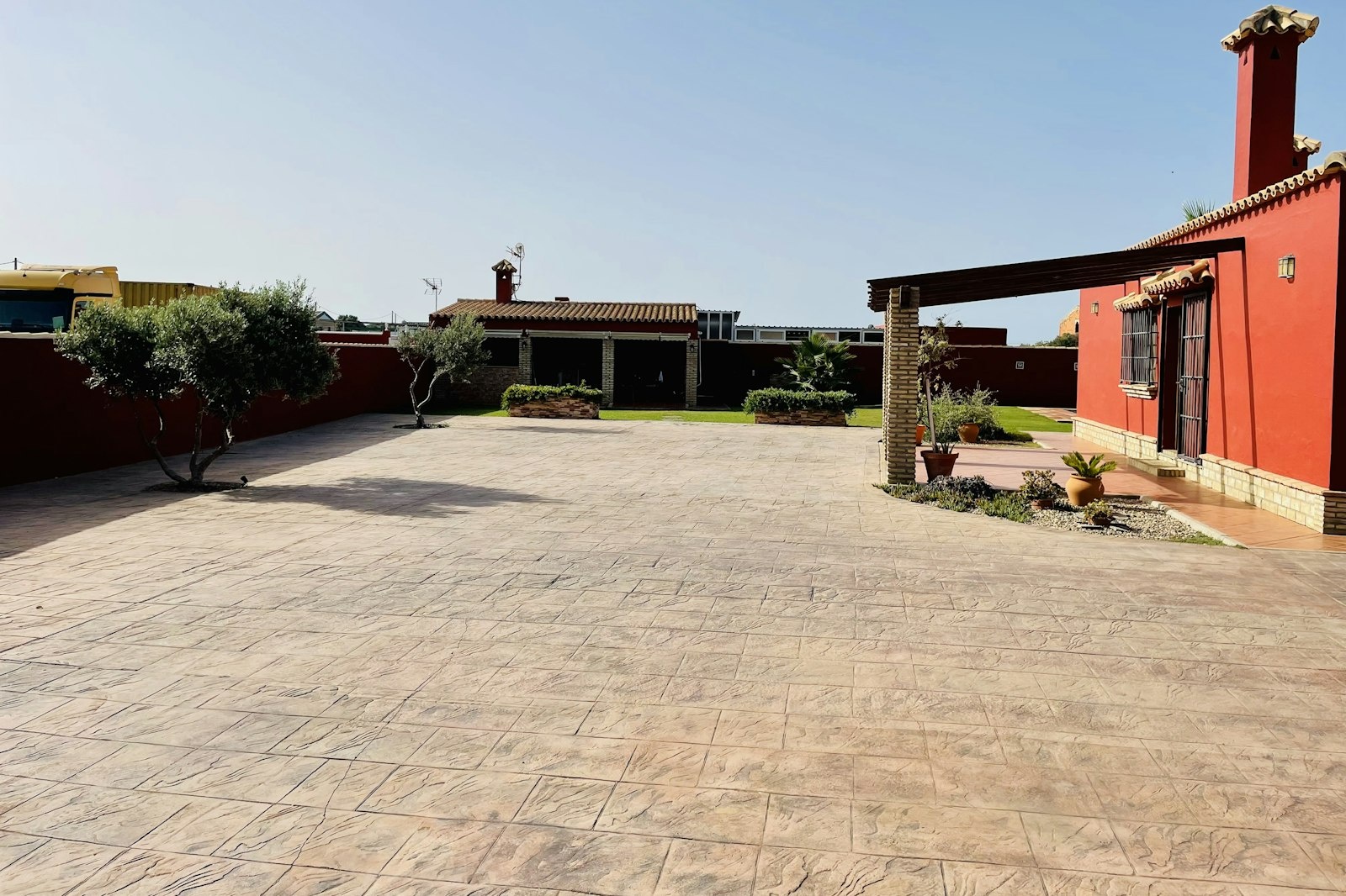 Casachanita — On private ground in Conil de la Frontera