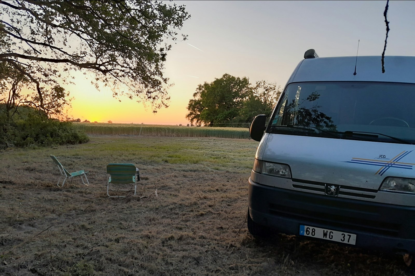 Etang du Buisson — On private ground in Orbigny