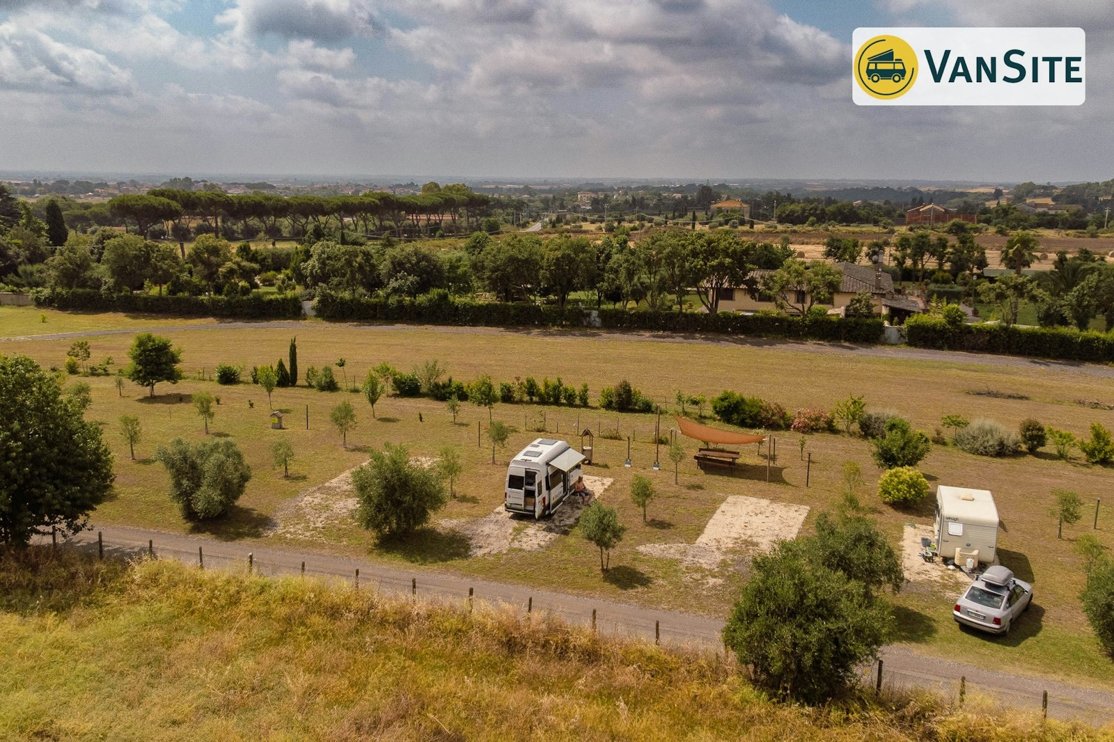 Sosta camper — Privatgrundstück in Anguillara Sabazia