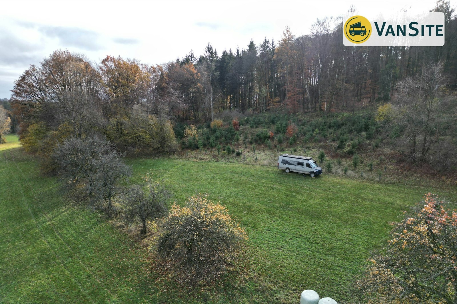 Wald und Wiese am Katzenbuckel — On private ground in Waldbrunn