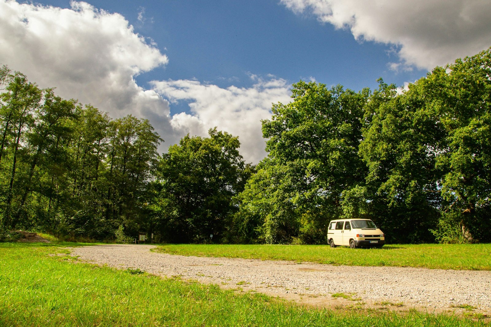 Auf dem alten Holzplatz — On private ground in Braunschweig