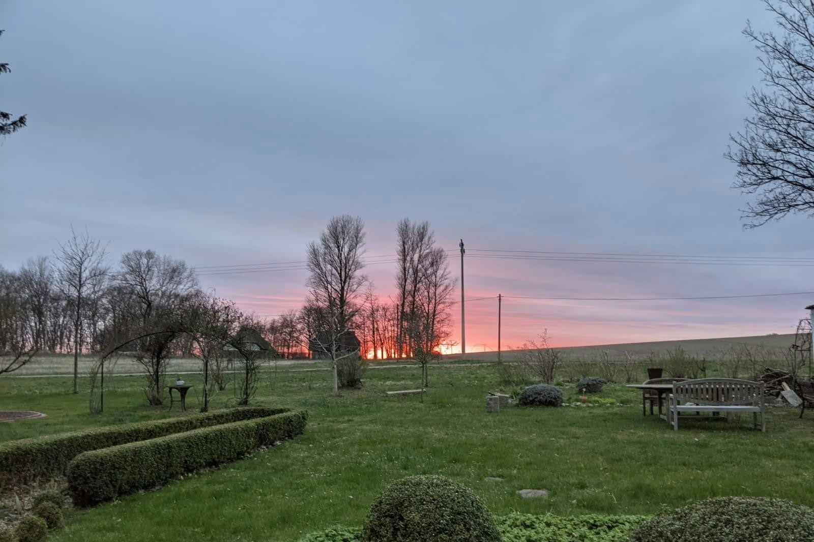 Naturgrundstück in absoluter ruhiger Lage. — On private ground in Neuenkirchen