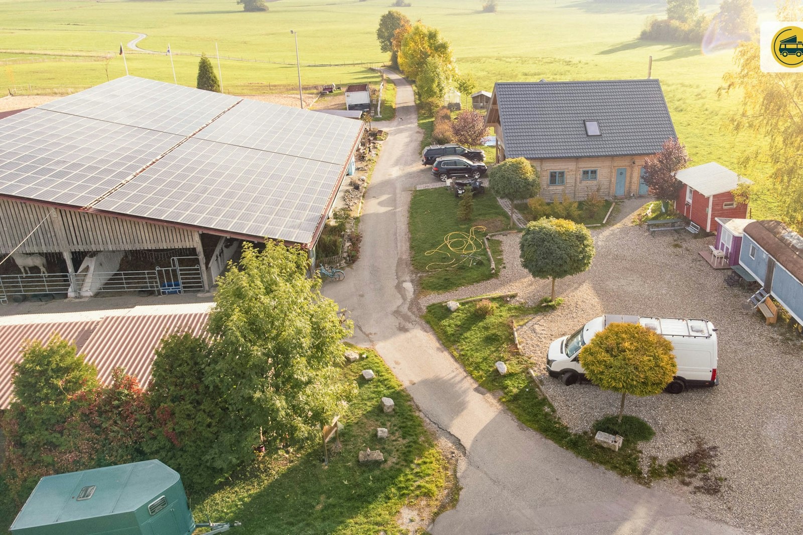 Parkplatz auf dem Islandpferdegestüt Reussenberg — On private ground in Crailsheim