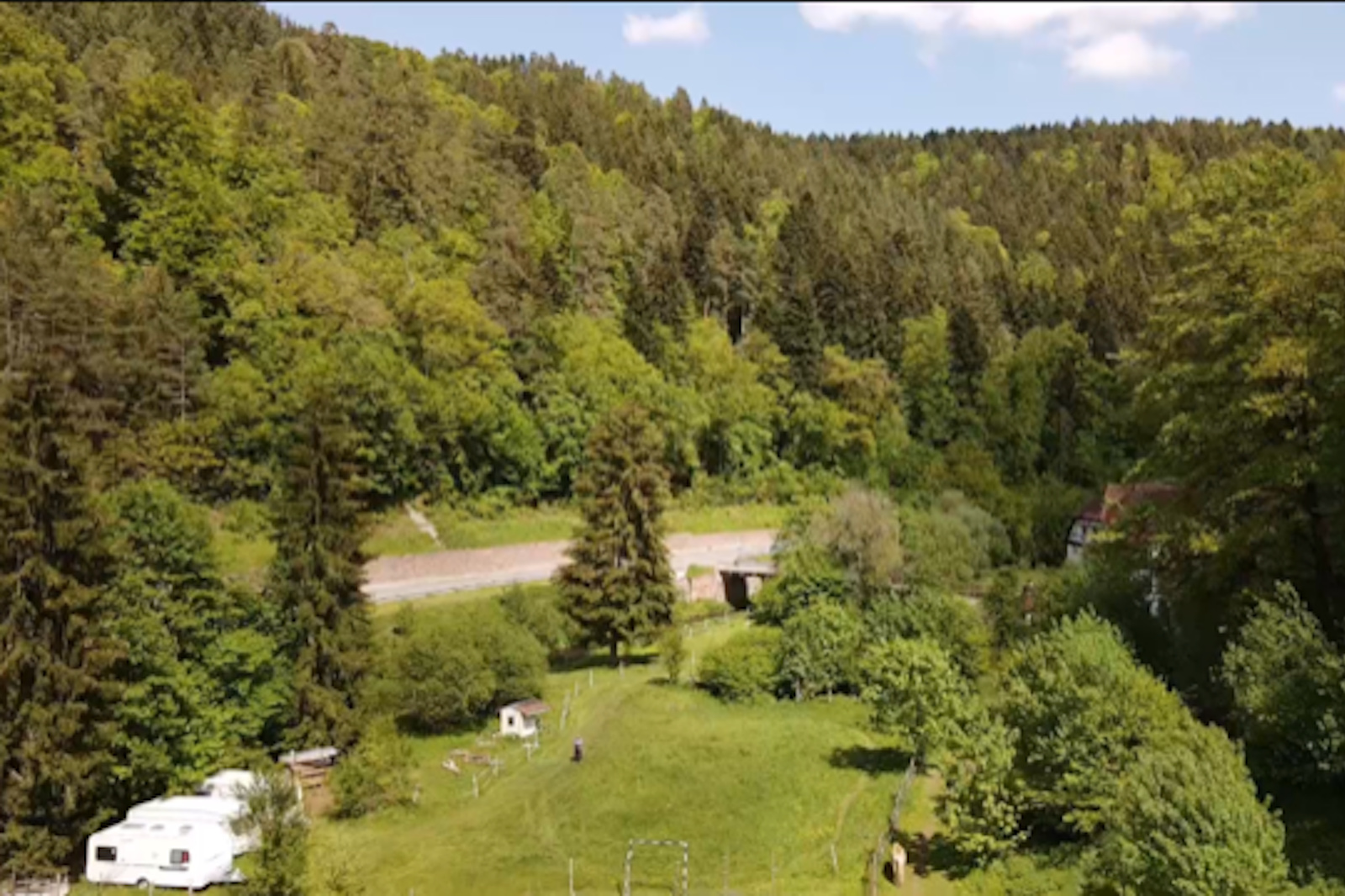 Übernachtung im historischen Nagoldtal — On private ground in Calw