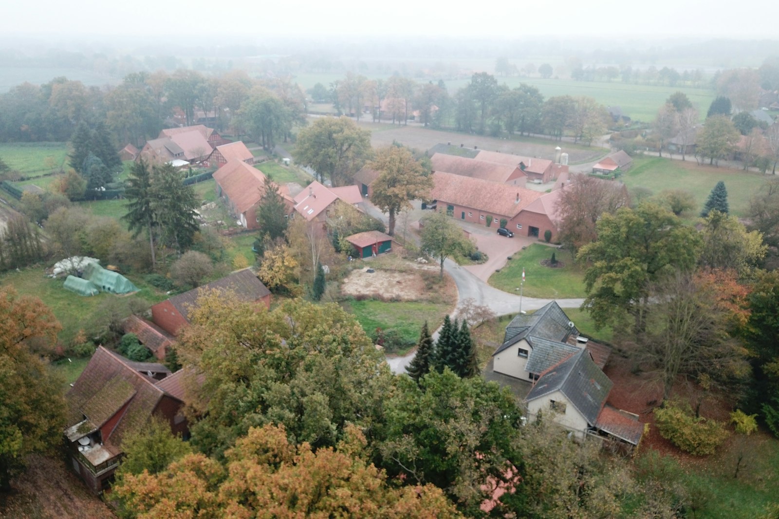 Romantisches Dorf, direkt an der 1. Etappe des Meerweges — On private ground in Uchte