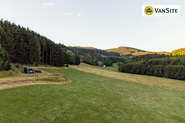 Weitsicht am Waldrand