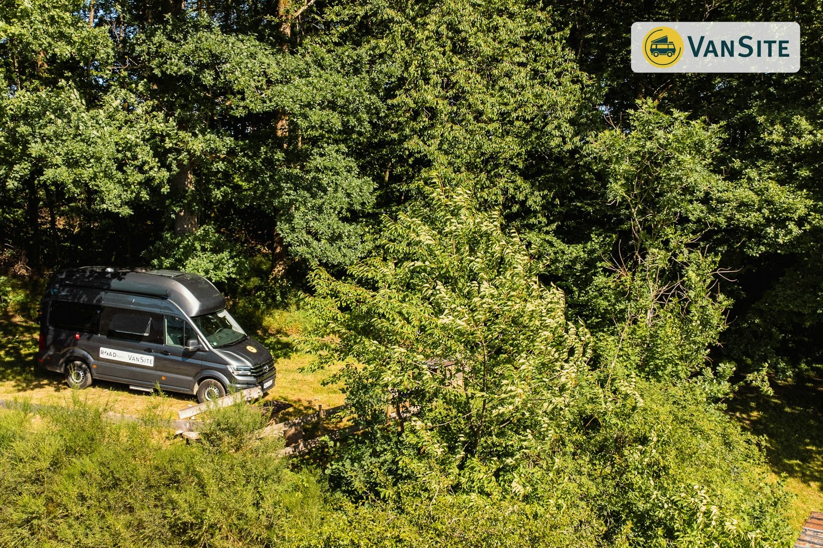 Stellplatz unter den Eichen — On private ground in Kirchhundem