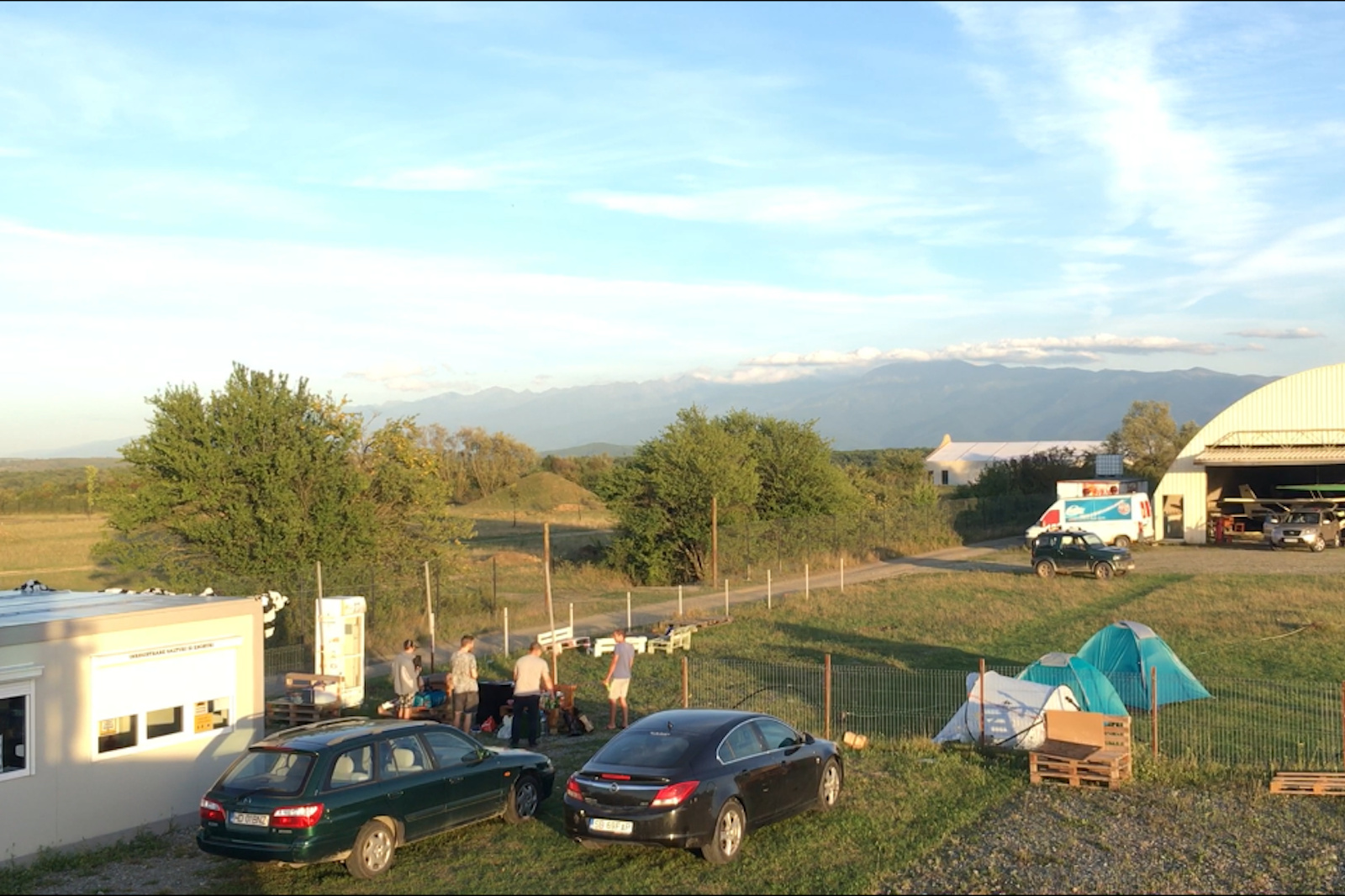 Lovley campsite at Sibiu-Magura Aerodrom — Privatgrundstück in Oraș Cisnădie