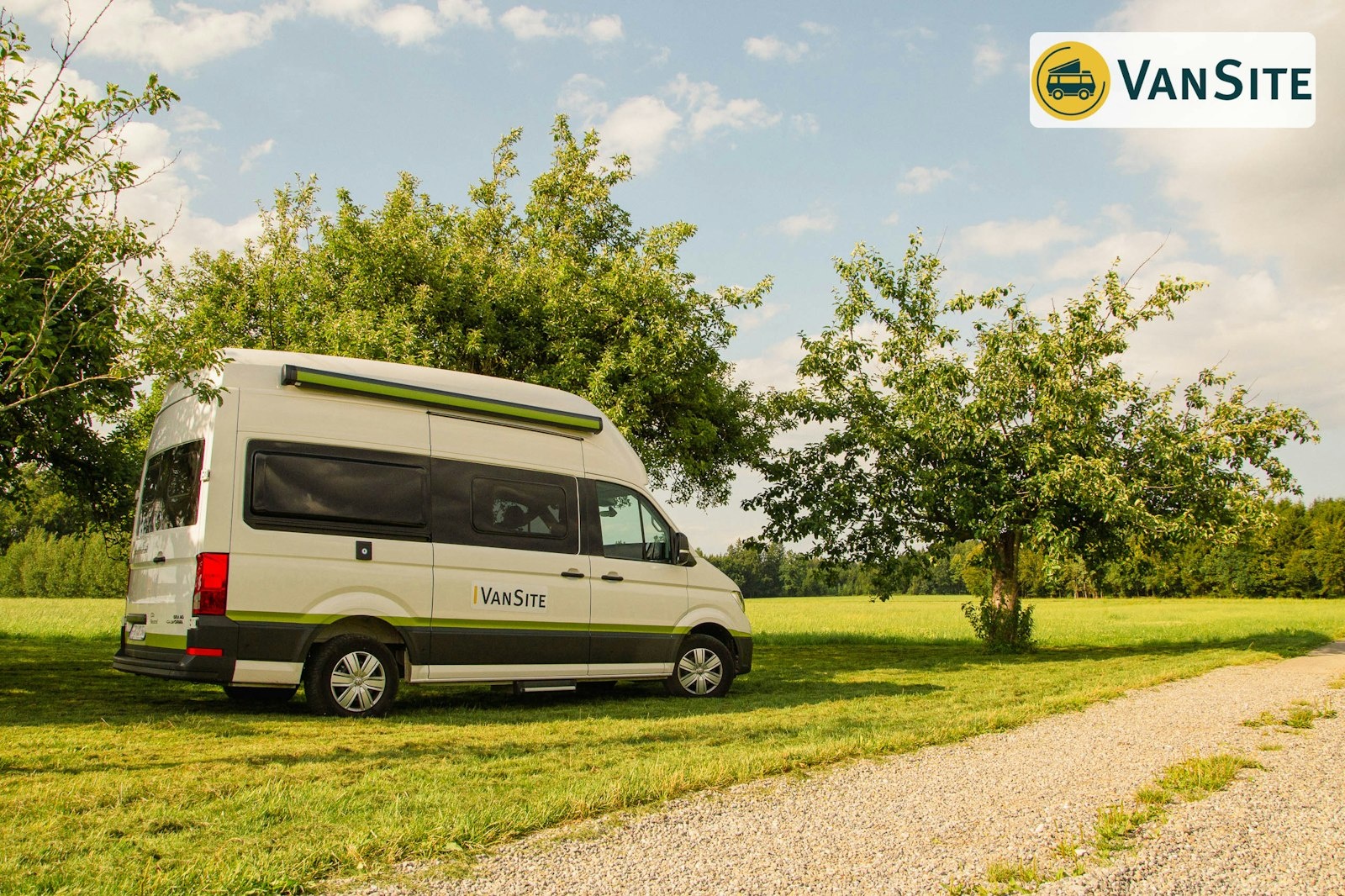 Camping mitten auf der Obstwiese! — Camping Site in Aichstetten