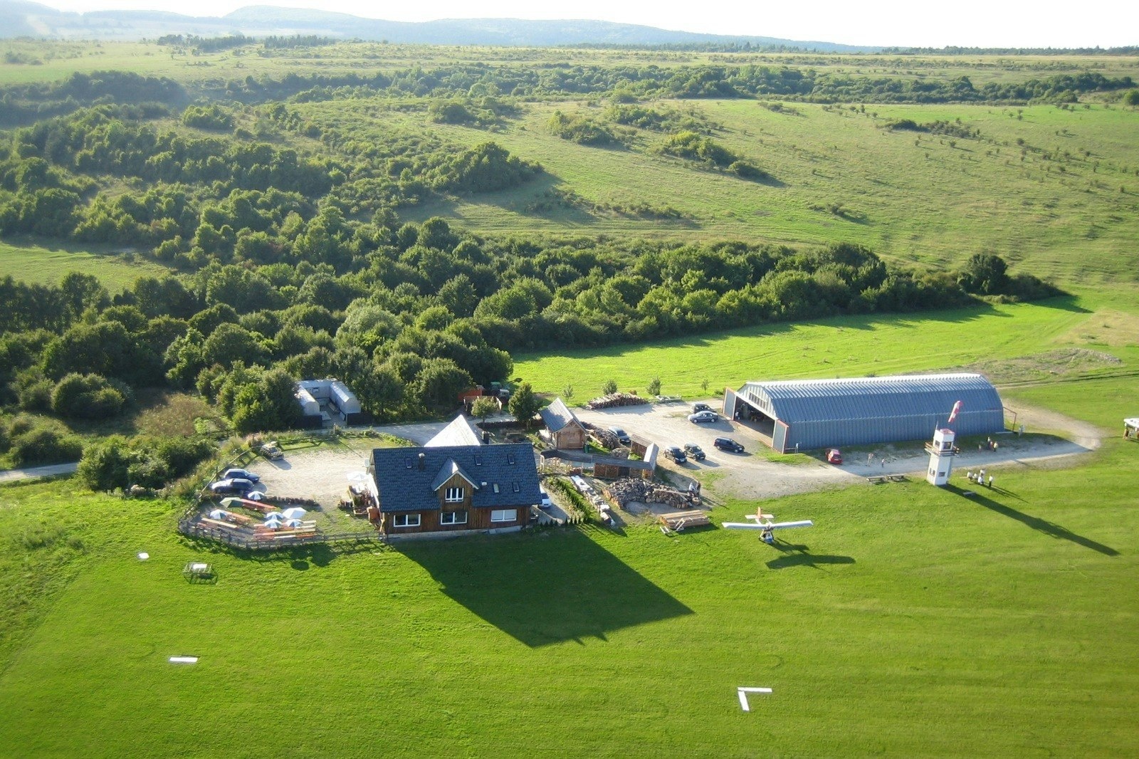 Stellplatz Flugschule Dolmar — On private ground in Kühndorf