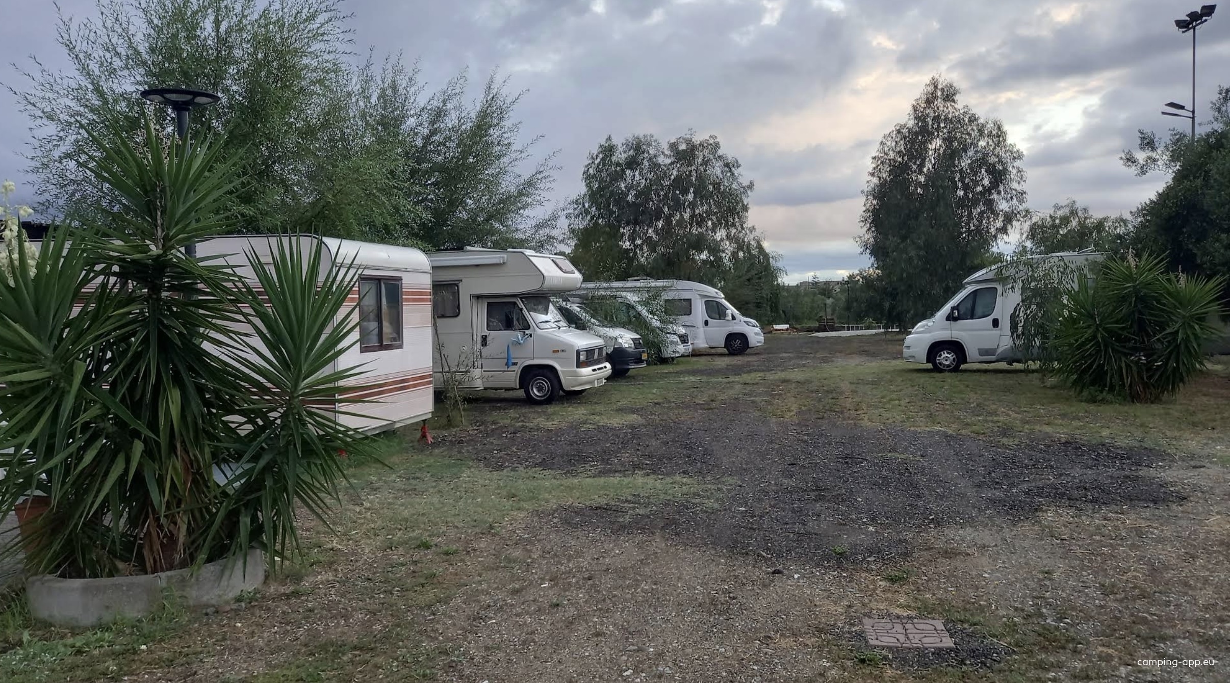 Caravan Park di Franco Pacino — Campervan Site in Corigliano-Rossano