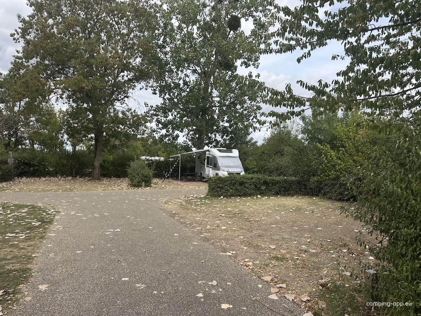 Camping de la Confluence Onlycamp — Camping Site in Savonnières