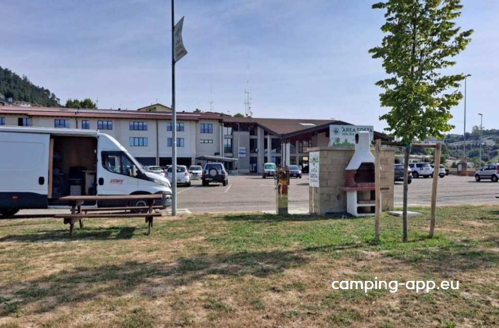 Area sosta solidale — Camperplads in Castelnovo ne' Monti