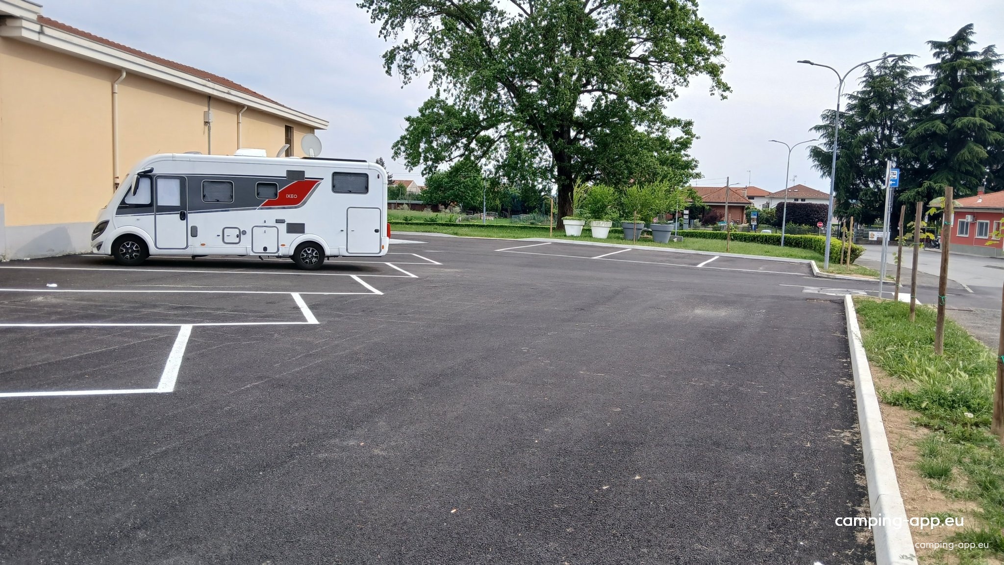 Area camper — Area Autocaravanas in Ponderano BI