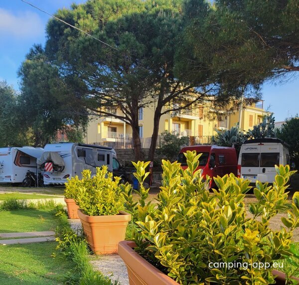 AREA CAMPER  CAMPING IL SOLE — Photo 3
