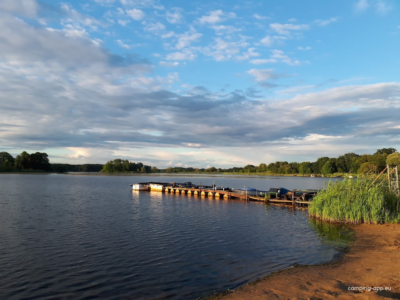Waldcamp Seeblick — Camping in Märkische Heide