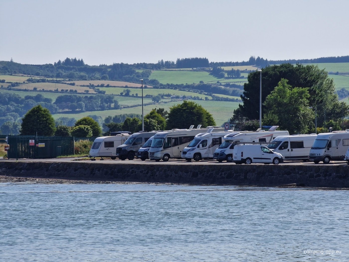 Campervan Parking Quanns — Camperplaats in Ringnasilloge Dungarvan
