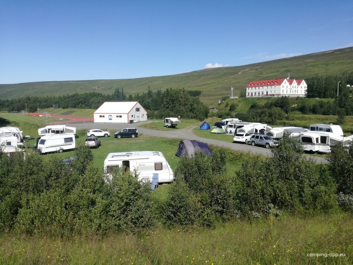 Laugar Camping — Campingplads in Laugar
