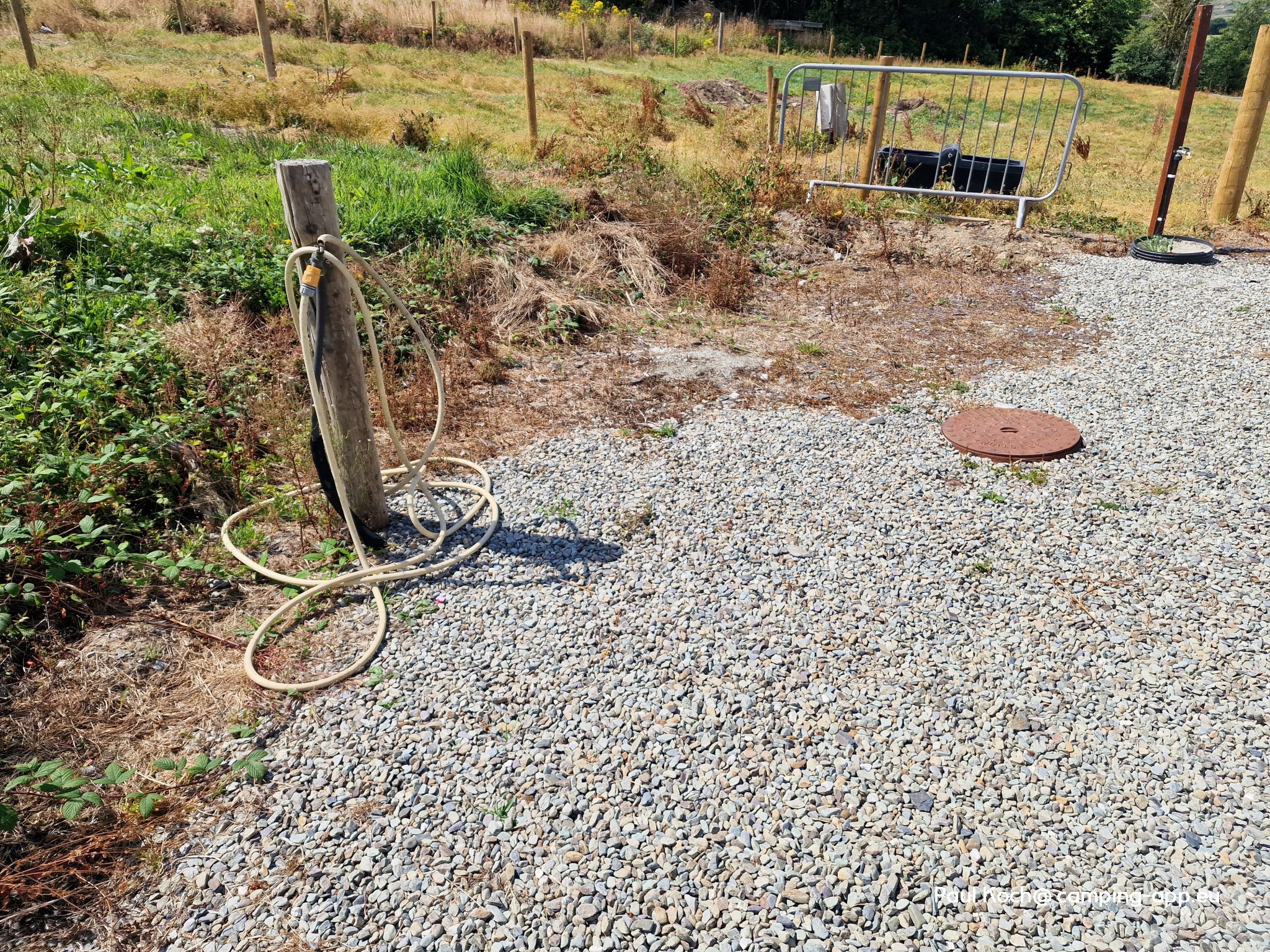 The Castle Field Motorhome Park — Foto 5