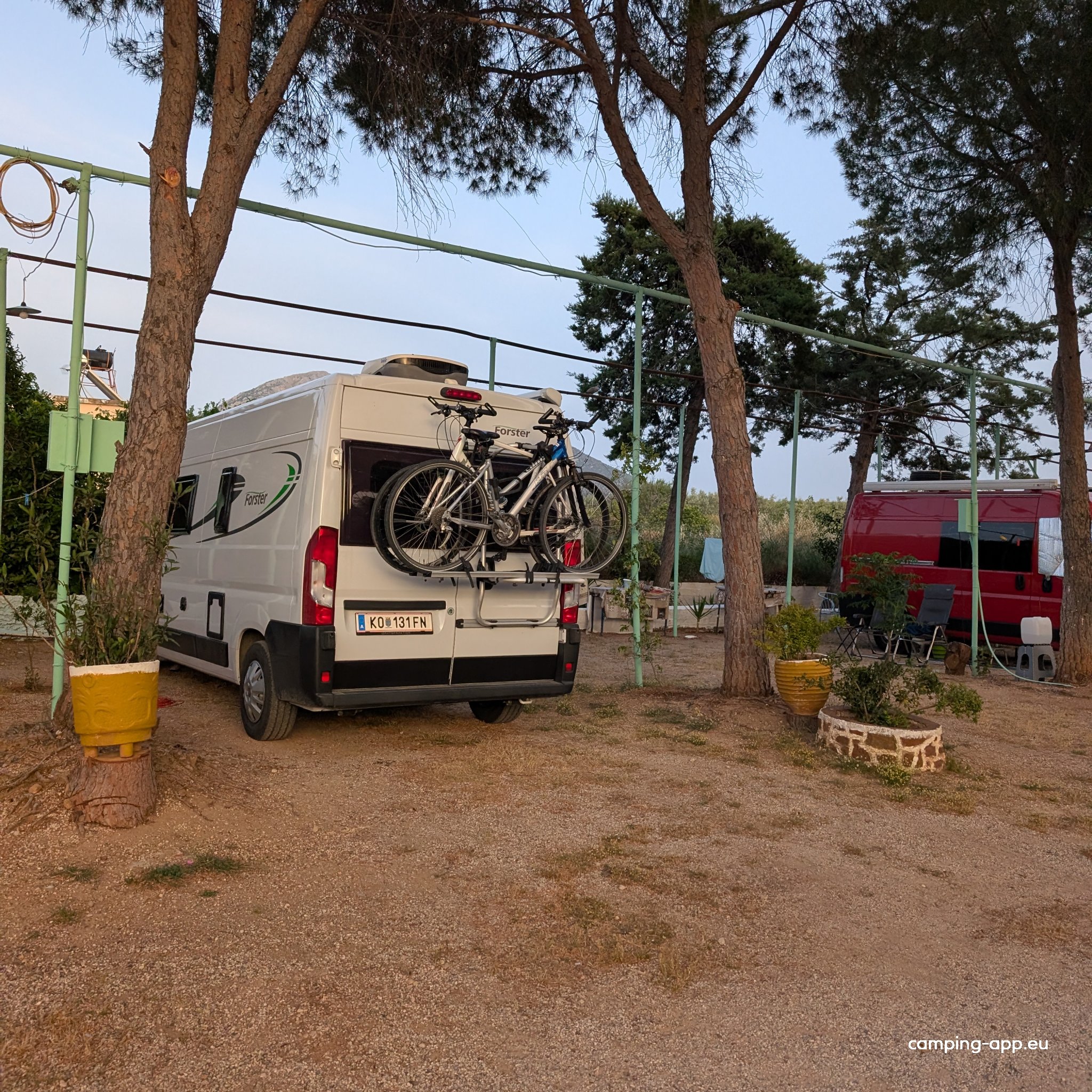 Camping Mycenae — Camping Site in Mykines