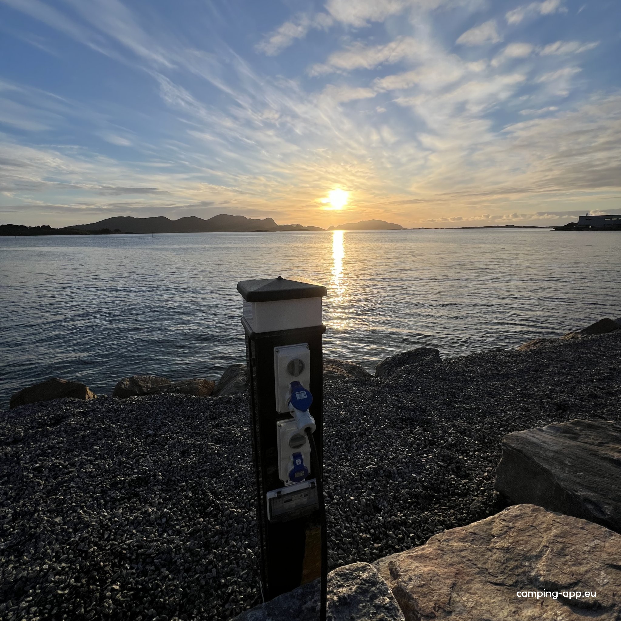 Sjøfronten Bobilpark Ulsteinvik — Photo 3