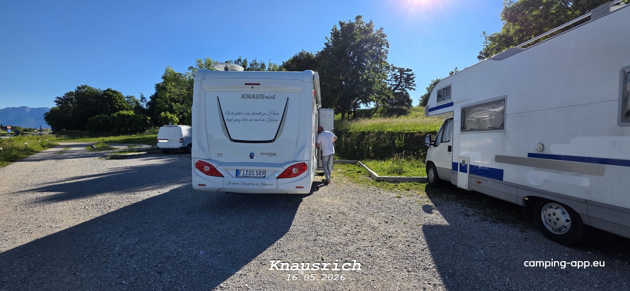 Area Camper Parco Cjastenar — Sp. parking dla kamperów in Fagagna / Feagne