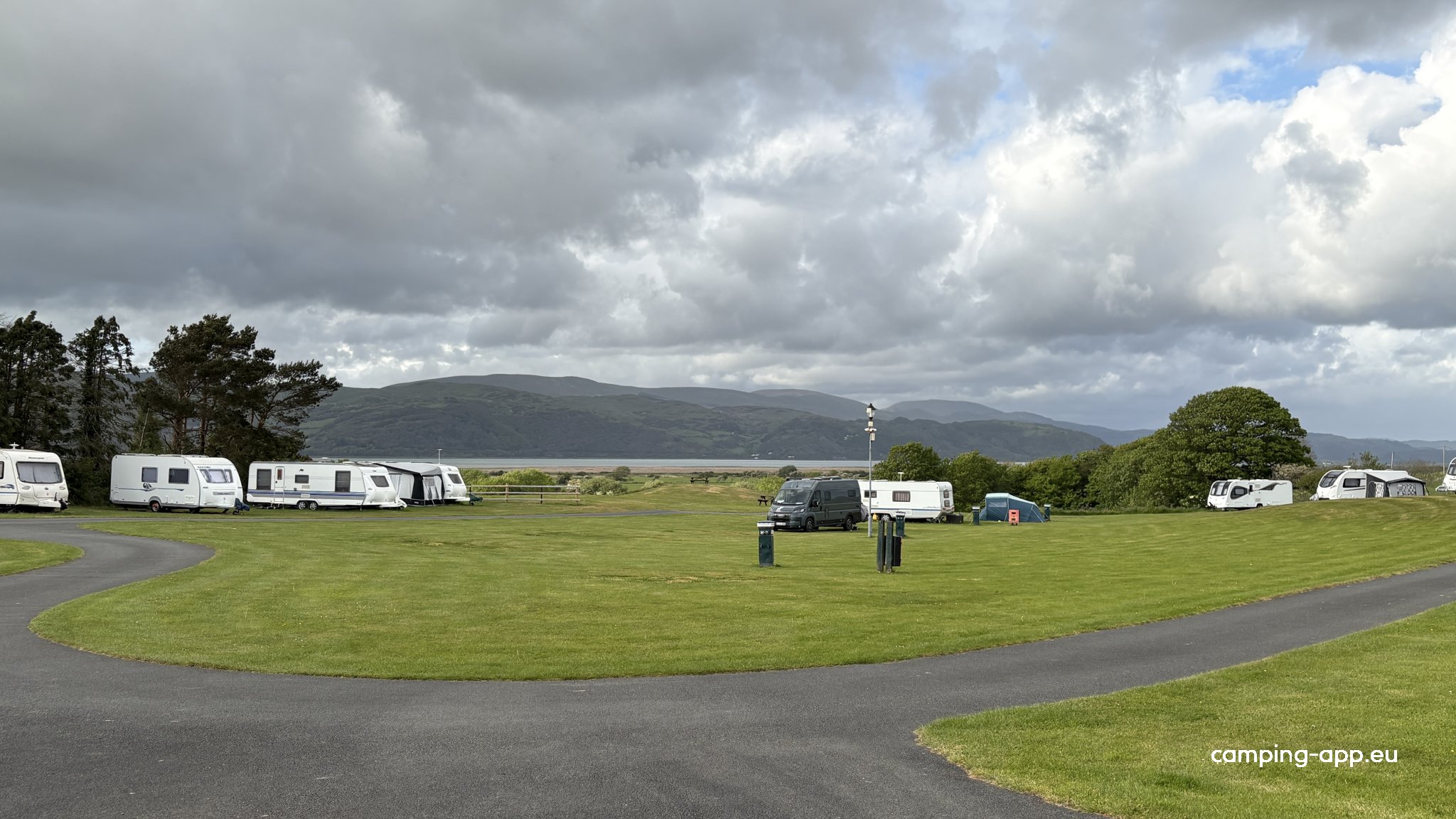 Ty Mawr Caravan Park — Camping in Tre'r-ddôl