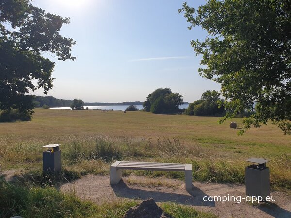 Parkpkatz am Kölpinsee, FKK Strand — Foto 2