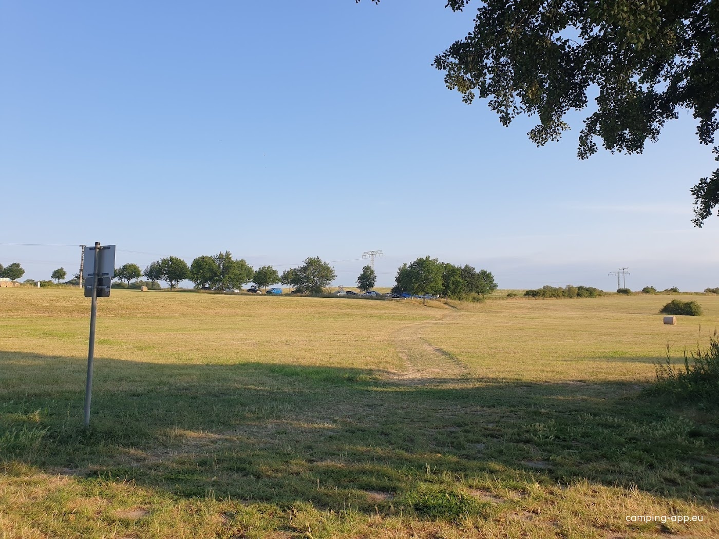 Parkpkatz am Kölpinsee, FKK Strand — Offentlig parkering in Klink