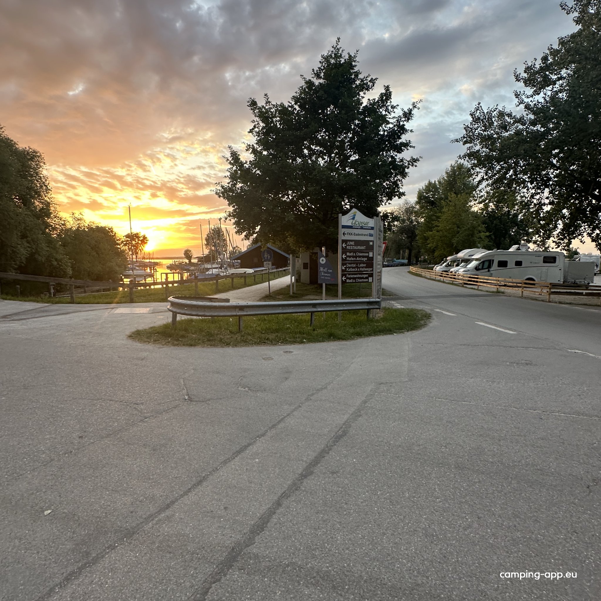 Camping Car Park Übersee — Foto 5