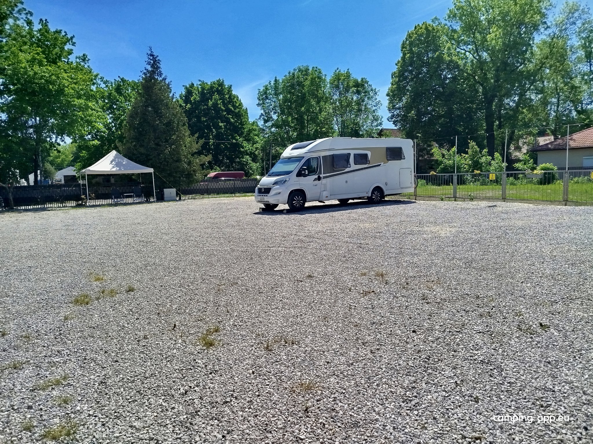 Venessa Camper Park — Bobilplass in Warszawa
